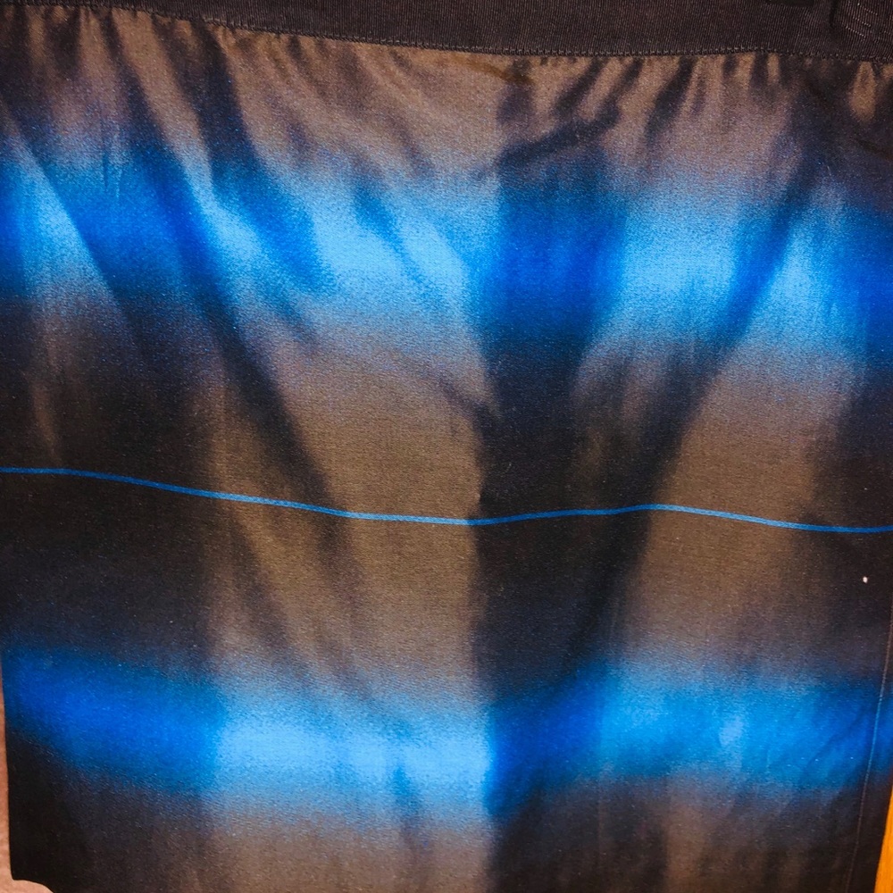 Blue dark brown bending colors short skirt